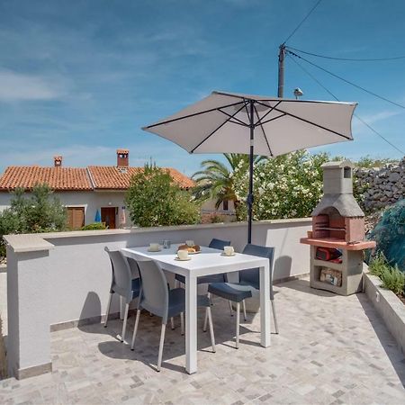 Apartman Filip Mali Losinj Ngoại thất bức ảnh