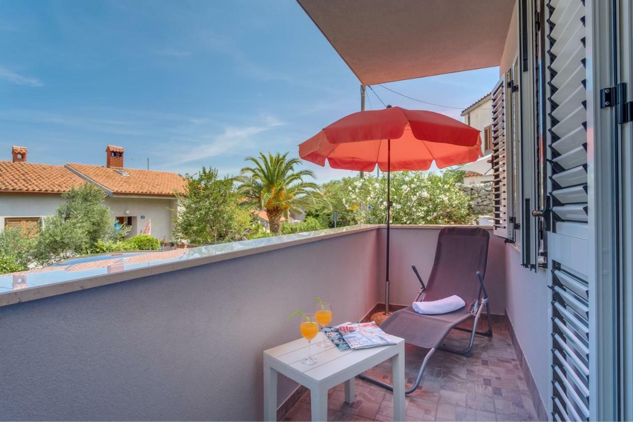 Apartman Filip Mali Losinj Ngoại thất bức ảnh